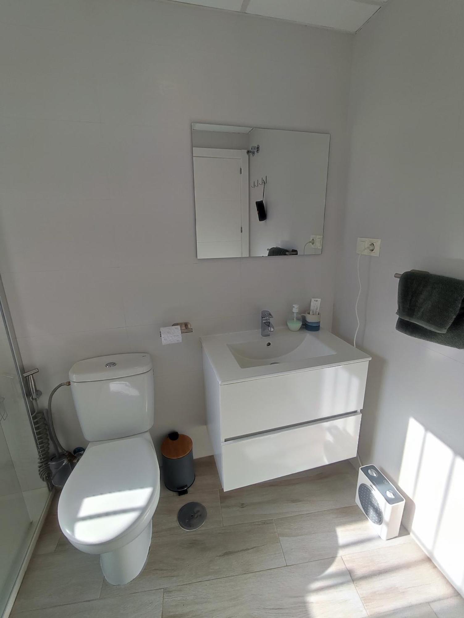 Bright Apartment In مالقة المظهر الخارجي الصورة