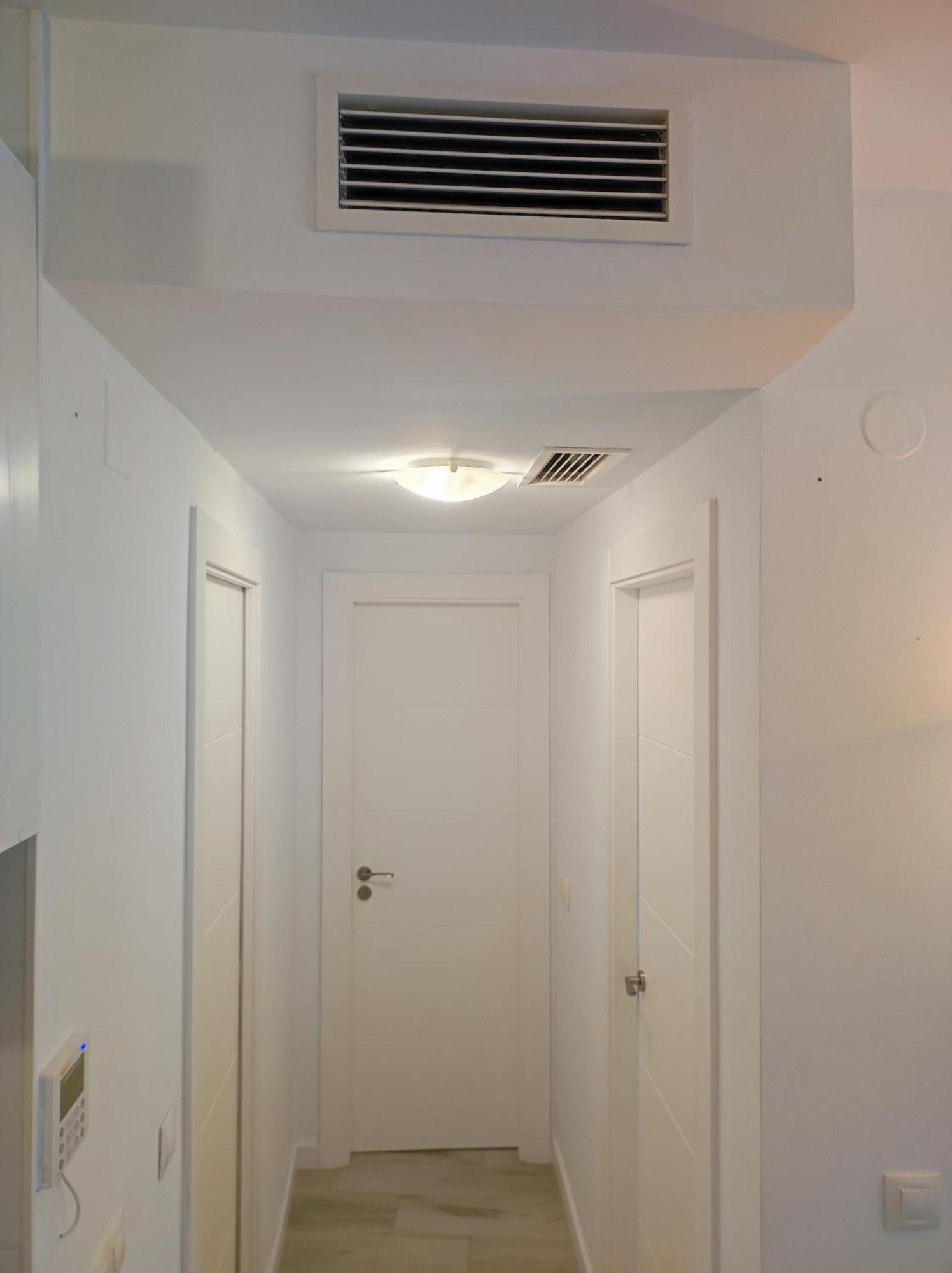 Bright Apartment In مالقة المظهر الخارجي الصورة