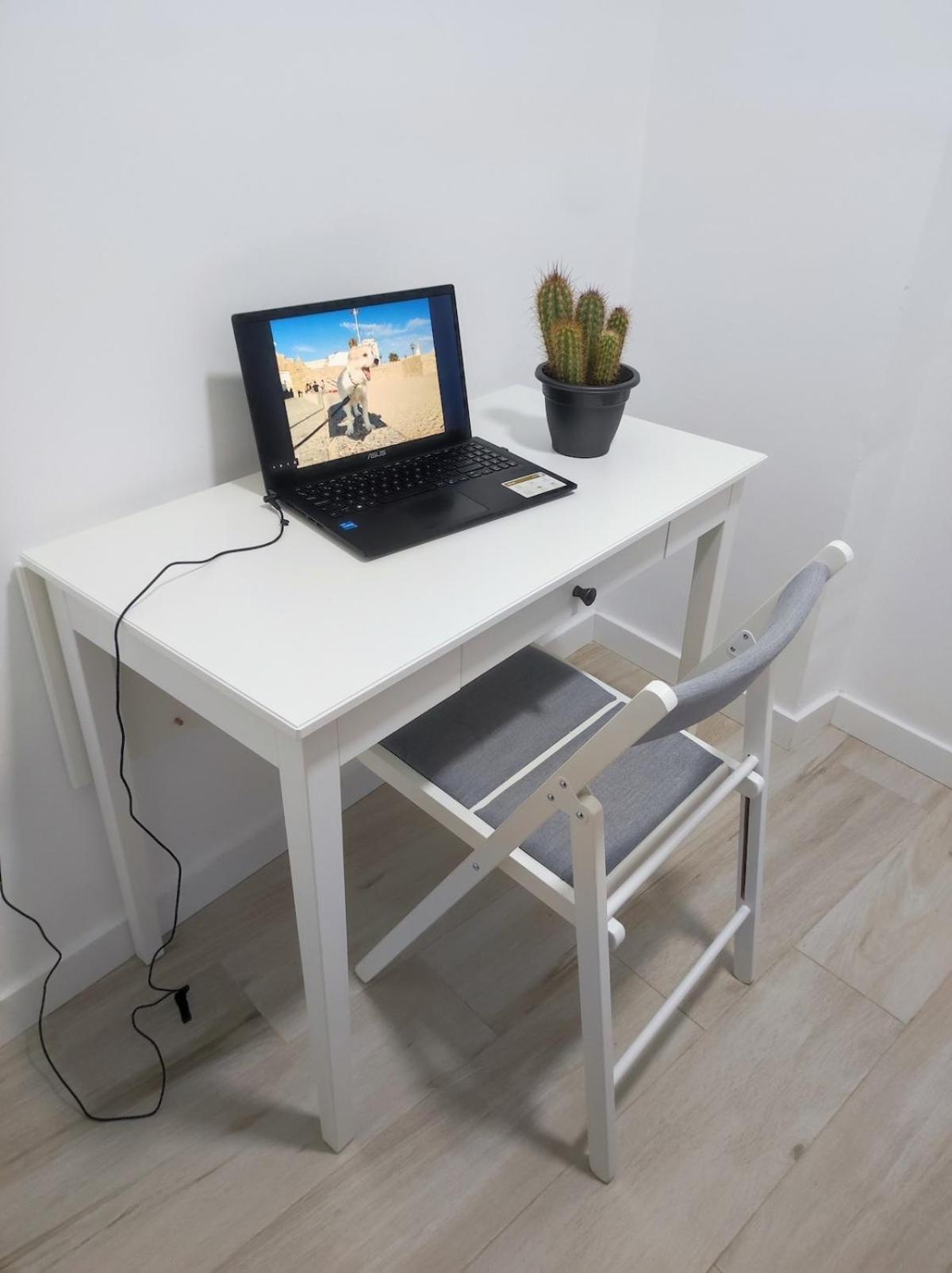Bright Apartment In مالقة المظهر الخارجي الصورة