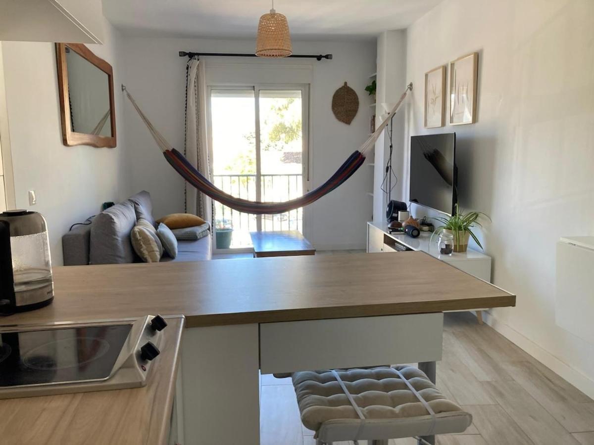 Bright Apartment In مالقة المظهر الخارجي الصورة