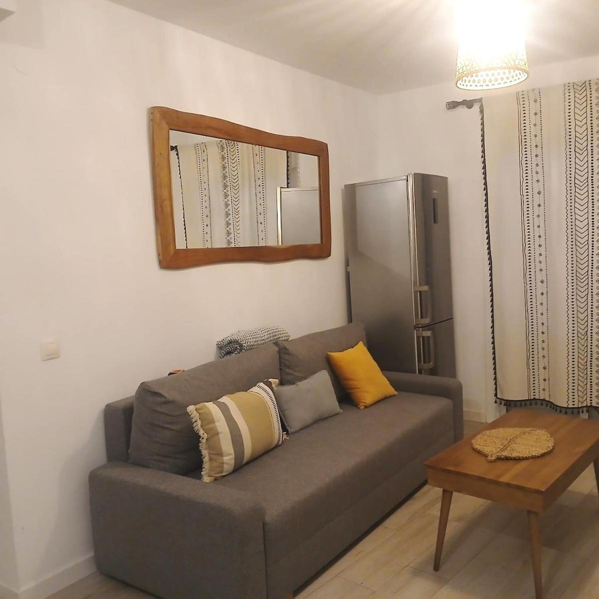 Bright Apartment In مالقة المظهر الخارجي الصورة